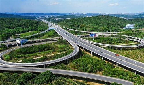 云安钢筋套筒应用于高速公路